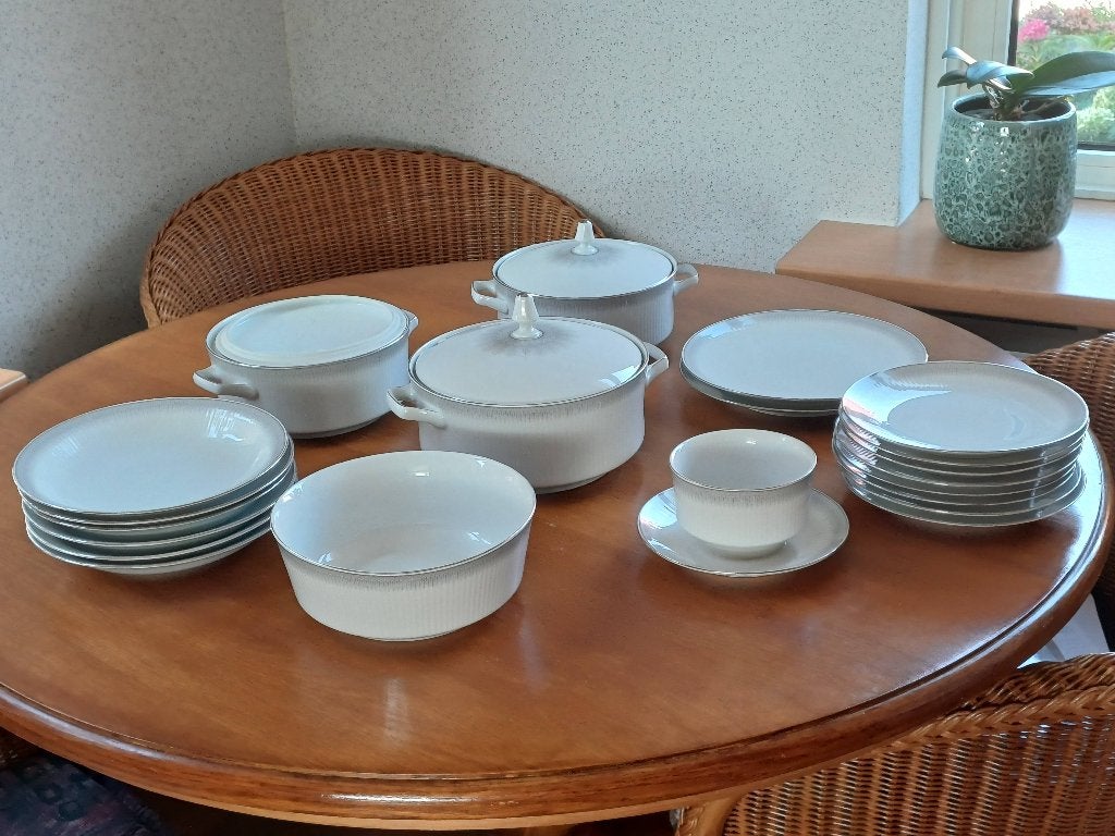 Servies Bareuther Waldsassen Bavaria, modelnaam Odette, Ophalen of Verzenden