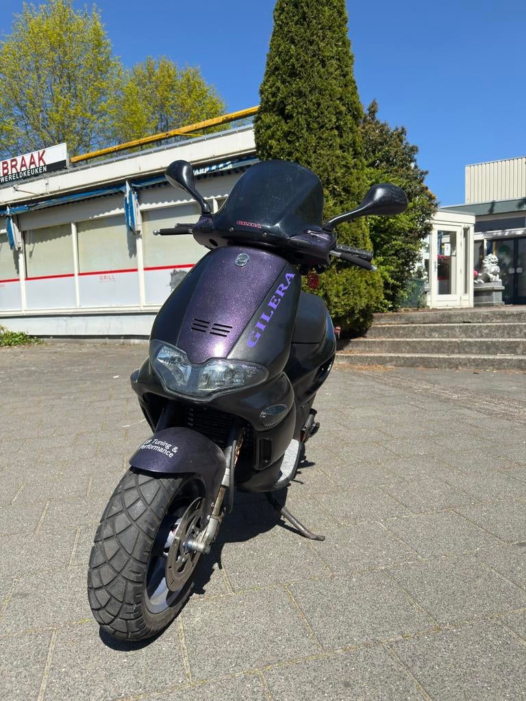 Gilera Runner 95CC R/T LC Stage 3 Brom, Fietsen en Brommers, Ophalen, Zo goed als nieuw, Benzine