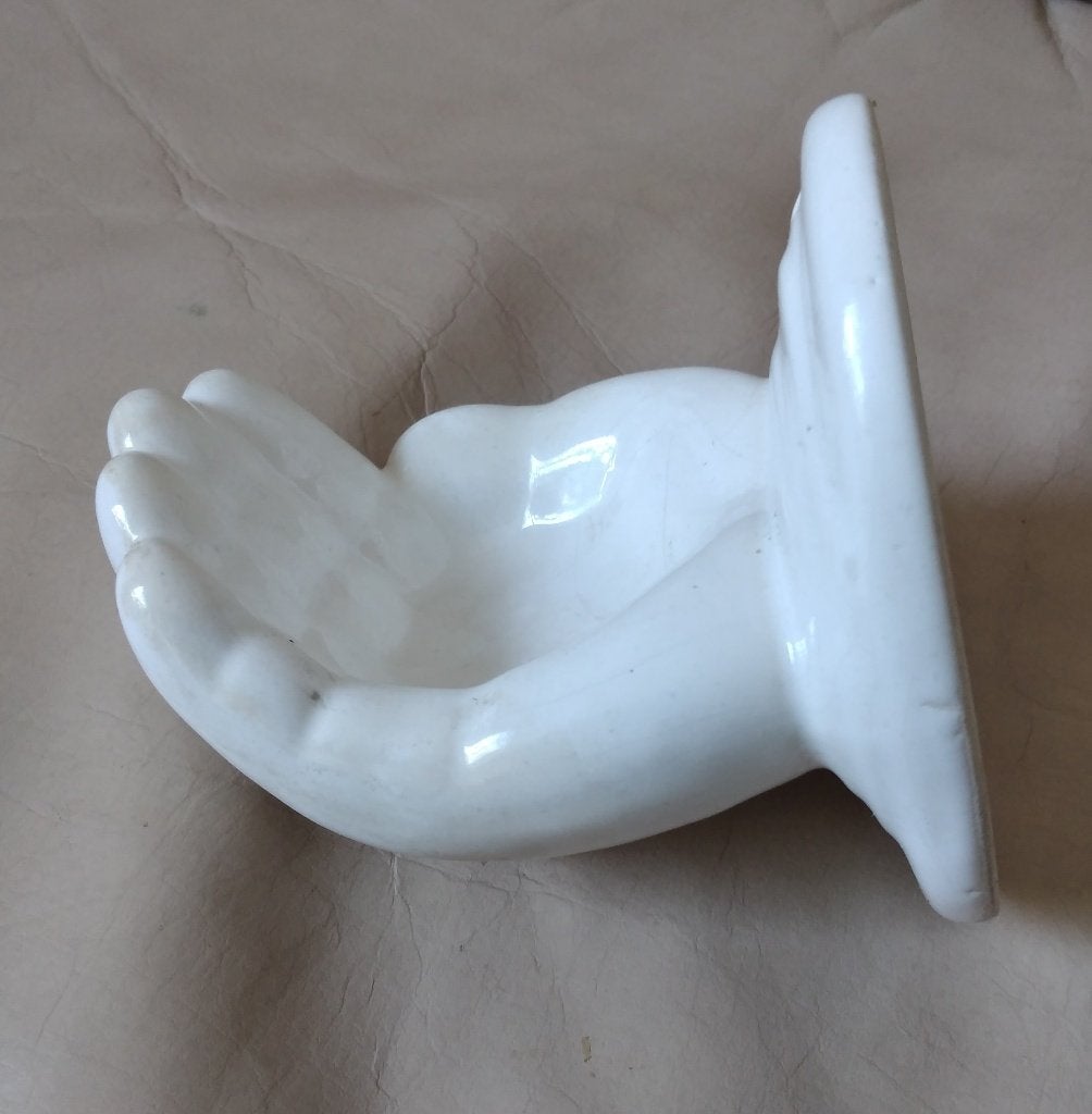 Keramisch kinderhandje, Antiek en Kunst, Antiek | Keramiek en Aardewerk, Ophalen of Verzenden