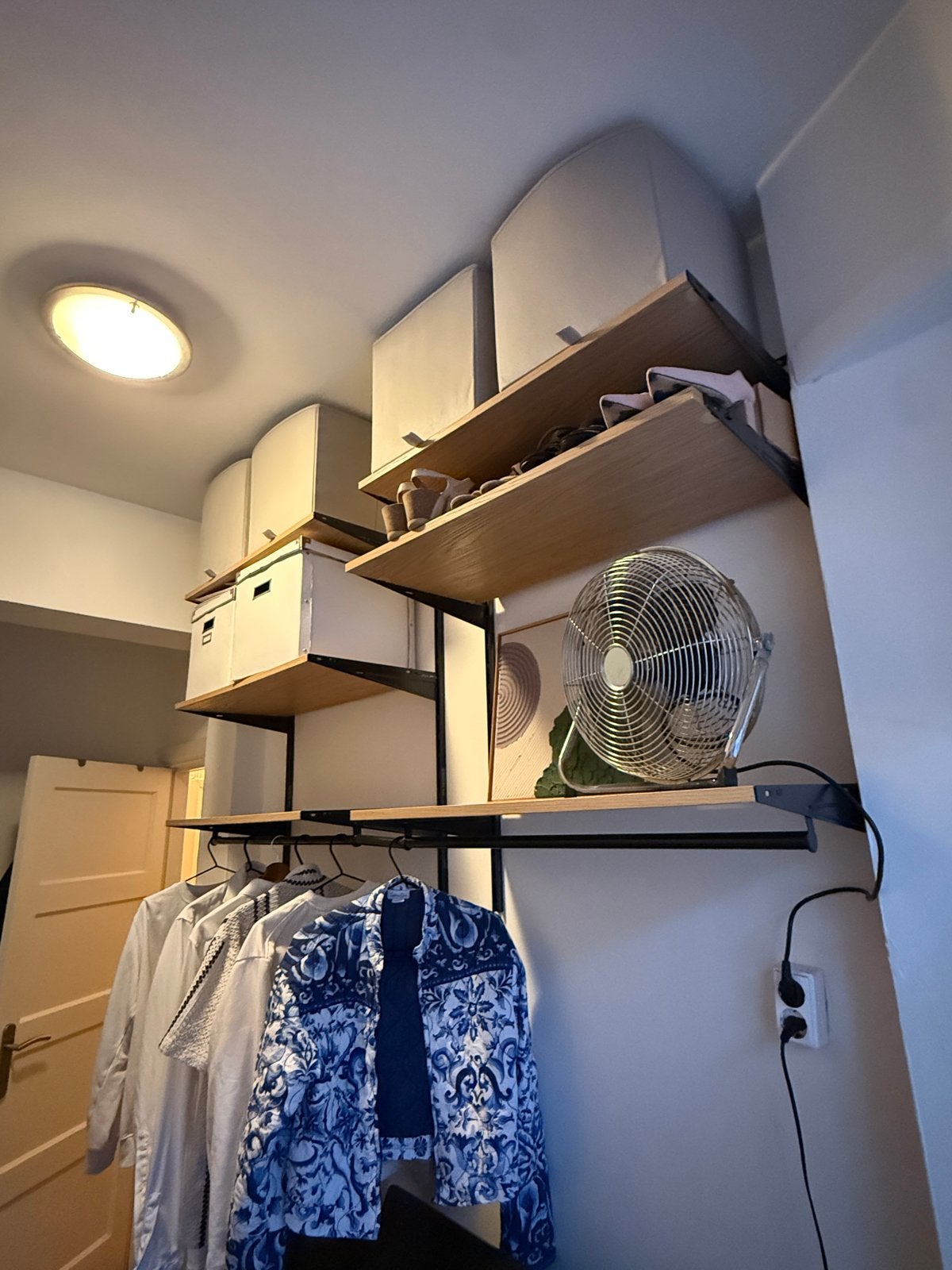 Ikea Boaxel wandopbergsysteem met planken en kledingroede, Ophalen, Met plank(en), Gebruikt, 200 cm of meer