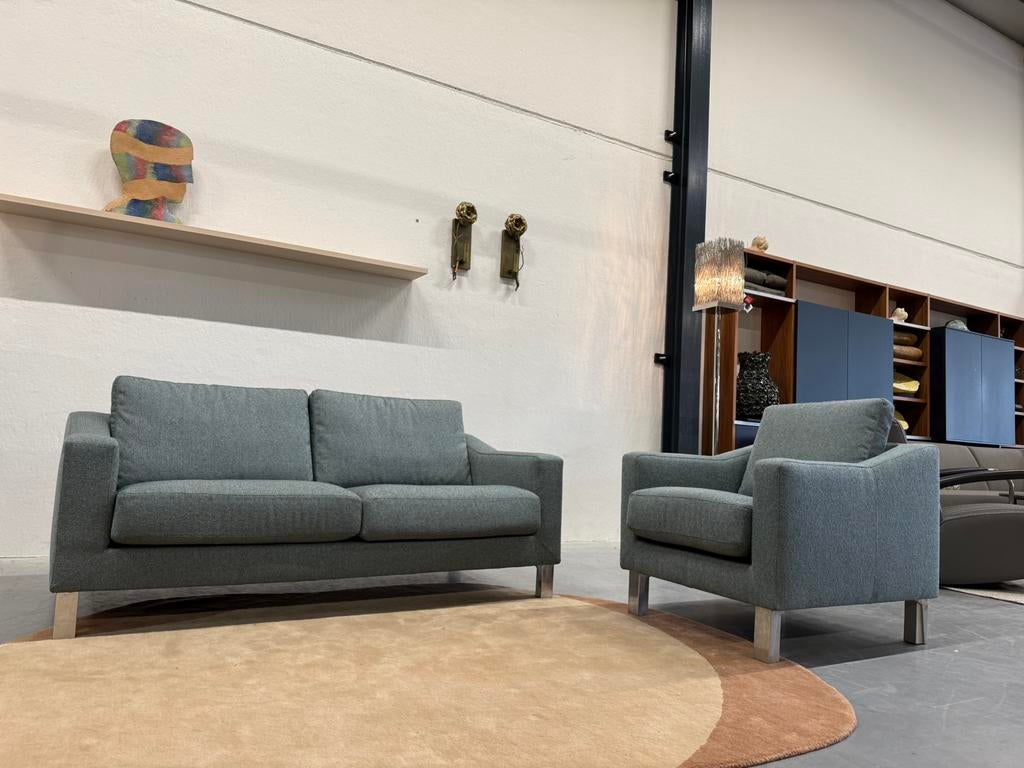 Nieuw Leolux Antonia fauteuil Blauw stof Design stoel Bank, Leolux, Nieuw, 75 tot 100 cm, Ophalen of Verzenden