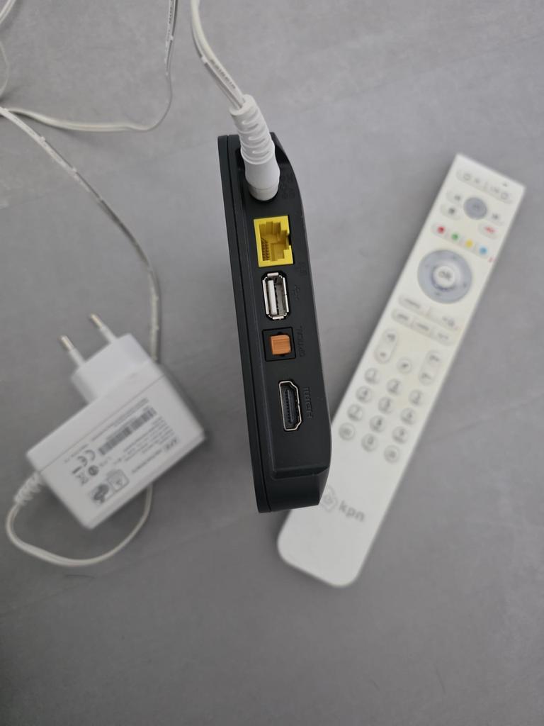 KPN Arris VIP5202 Decoder met afstandsbediening, Audio, Tv en Foto, Decoders en Harddiskrecorders, Gebruikt, Decoder, Ophalen