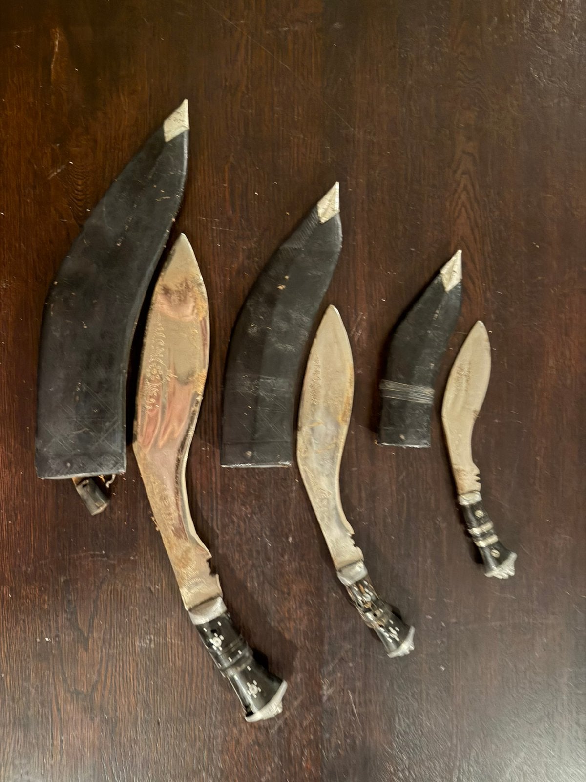 Drie zogenoemde Gurkha messen, Ophalen of Verzenden