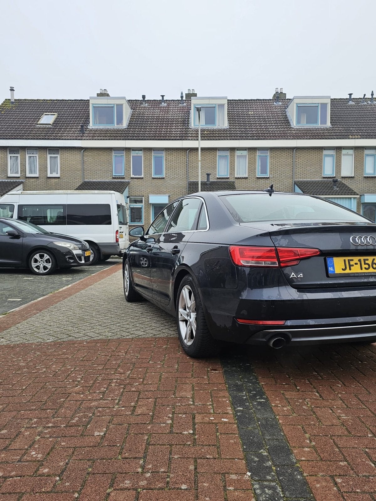 Audi A4 1.4 Tfsi 110KW AUT 2016 Blauw, Auto's, Audi, Blauw, A4, Origineel Nederlands, Sedan
