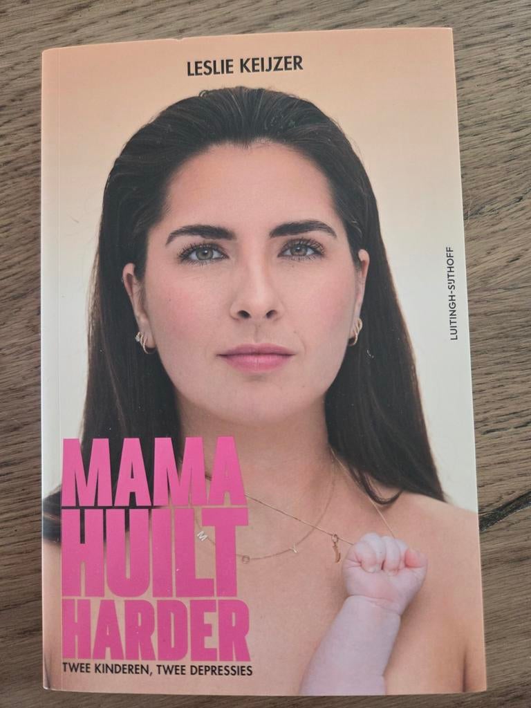 Leslie Keijzer - Mama huilt harder, Boeken, Ophalen, Zo goed als nieuw, Leslie Keijzer