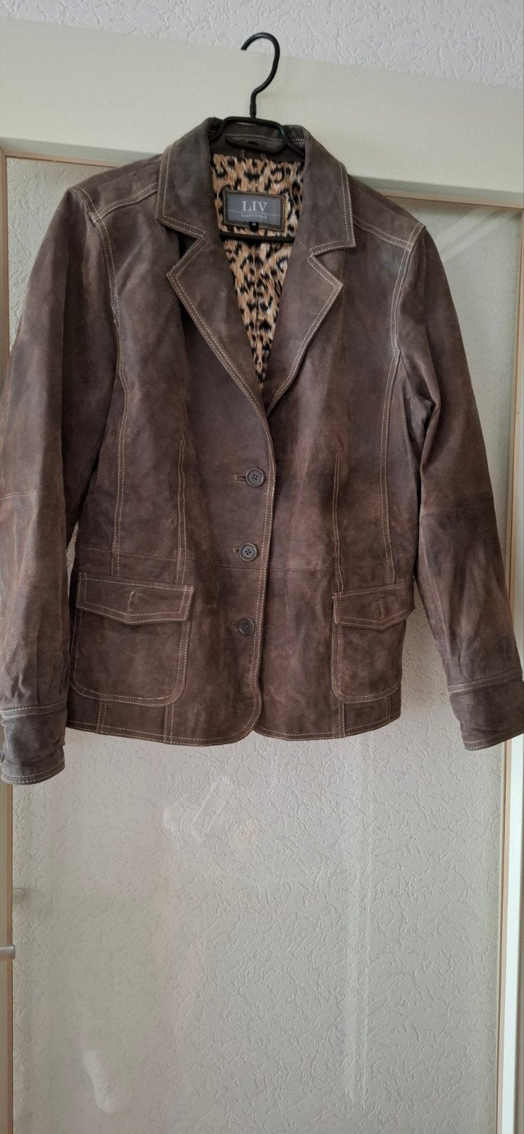 Bruin Suède leren  Jasje met Luipaardprint Voering maat 46, Ophalen of Verzenden, Zo goed als nieuw, Maat 46/48 (XL) of groter