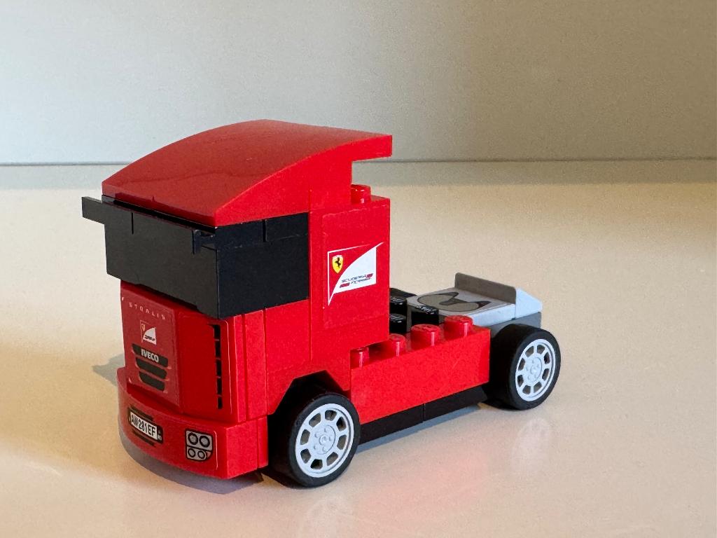 LEGO Scuderia Ferrari Truck (30191), Kinderen en Baby's, Speelgoed | Duplo en Lego, Overige thema's, Lego, Compleet, Ophalen of Verzenden