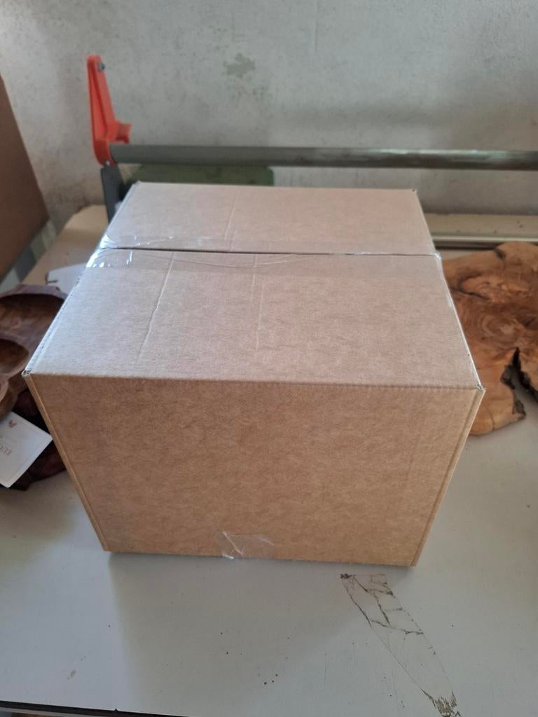 Amerikaanse vouwdozen verzenddozen 250x250x190mm, 660 stuks, Doe-het-zelf en Verbouw, Kratten en Dozen, Doos, Opvouwbaar, Minder dan 50 cm
