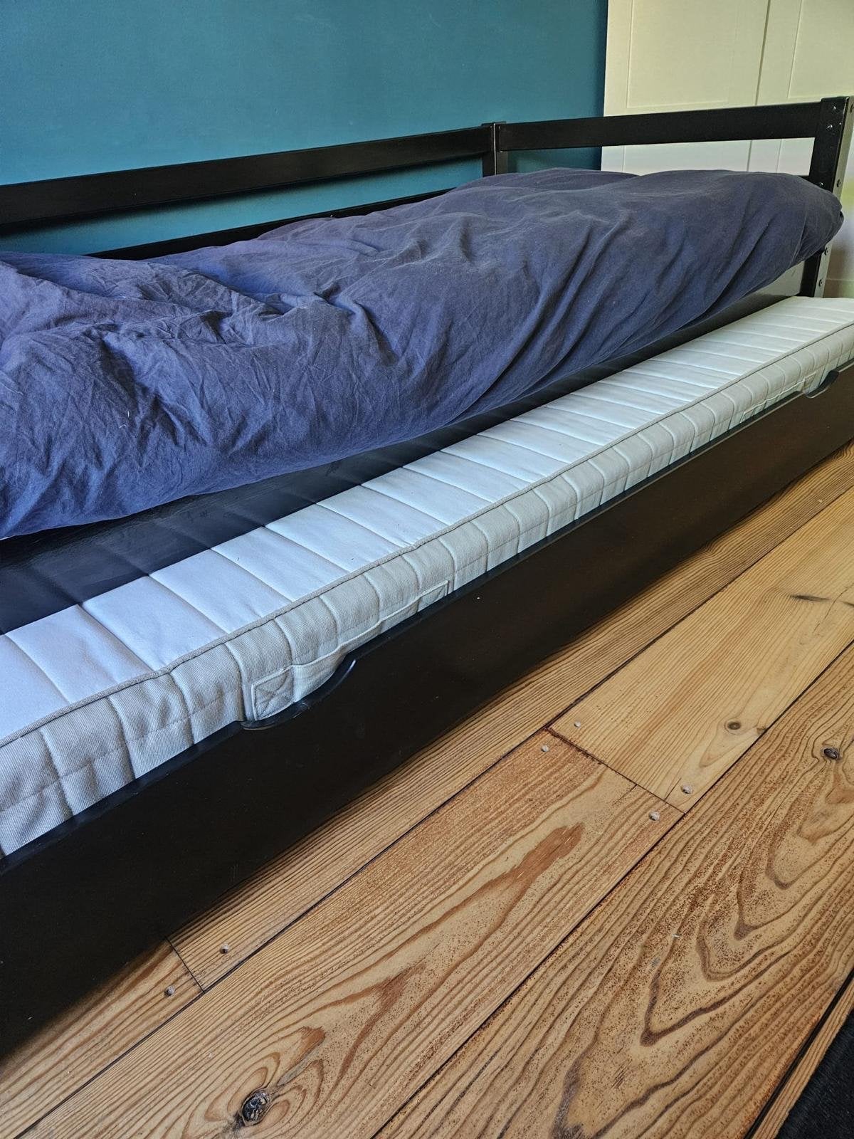 Eenpersoonsbed met la eronder, Ophalen, Gebruikt, 90 cm, Eenpersoons