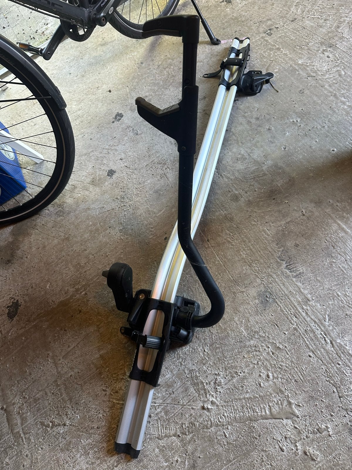 3x Thule Proride 591 fietsdrager - Z.g.a.n. dakdragers, Ophalen of Verzenden, 3 fietsen of meer, Zo goed als nieuw, Dakdrager