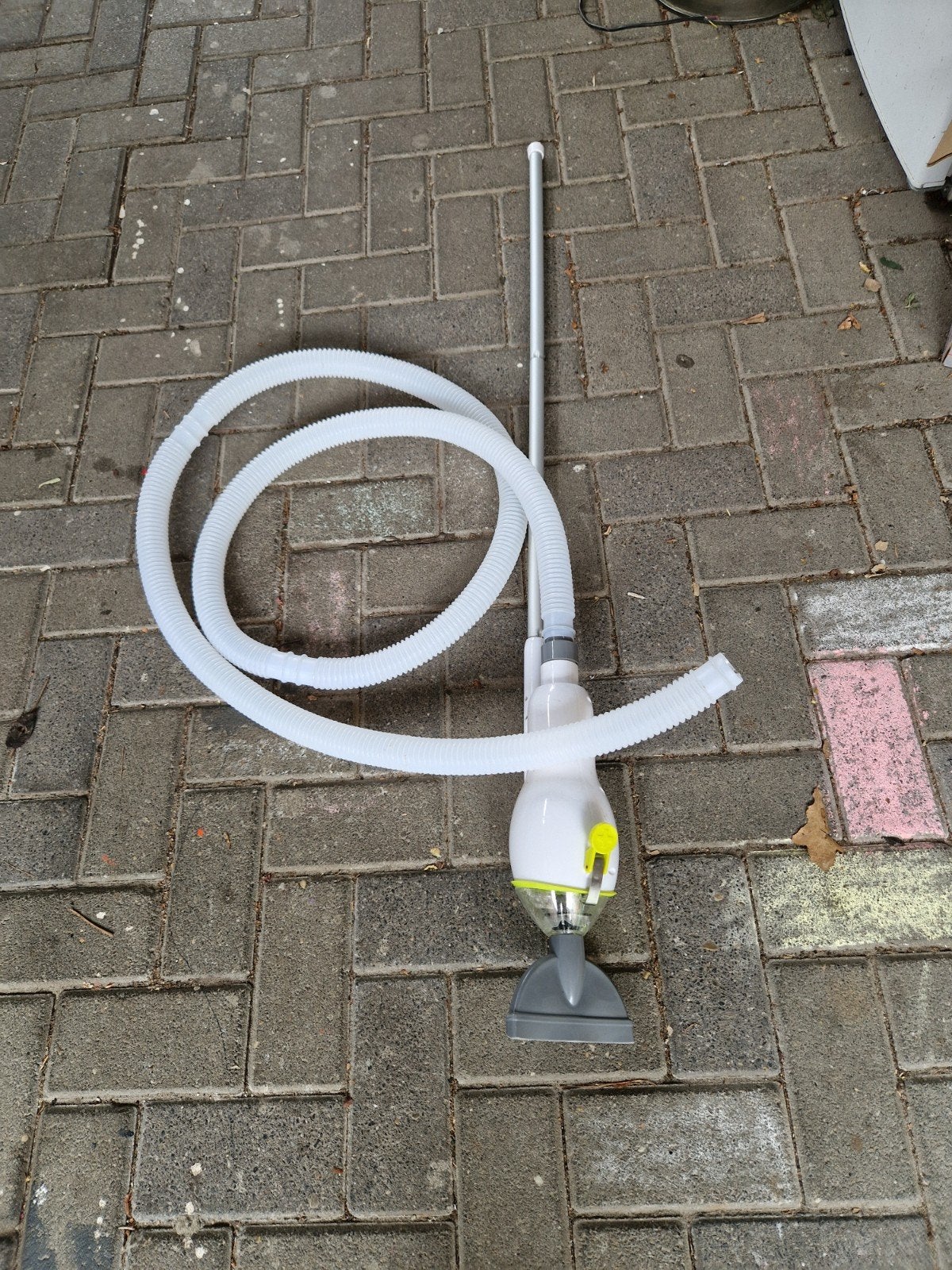 Zwembadstofzuiger met slang en steel, Tuin en Terras, Zwembad-toebehoren, Ophalen of Verzenden