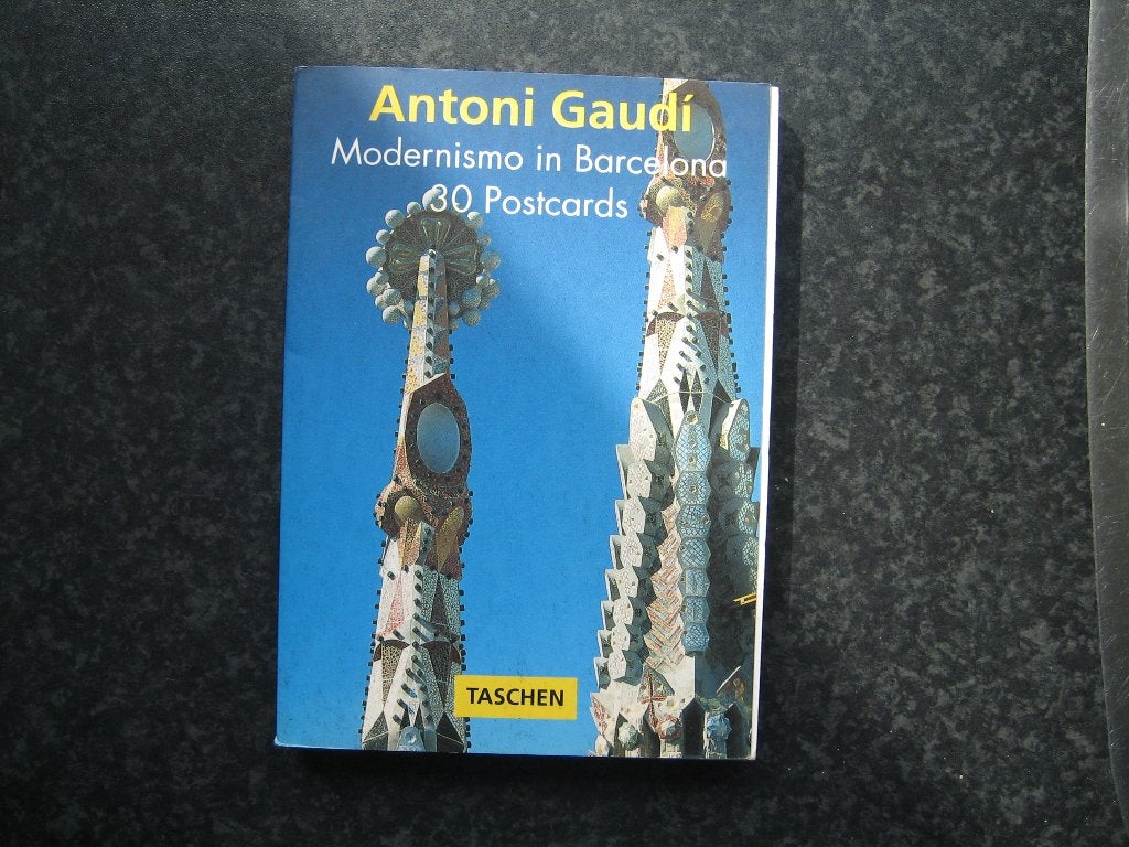 ANTONI  GAUDI boekje 30 ansichtkaarten Barcelona, Ophalen of Verzenden, 1960 tot 1980, Overige thema's