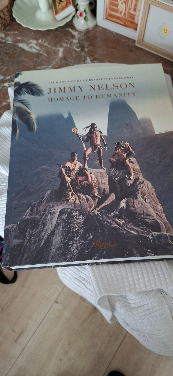 Homage to Humanity - Jimmy Nelson (Hardcover), Ophalen of Verzenden, Zo goed als nieuw, Fotografie algemeen, Jimmy Nelson