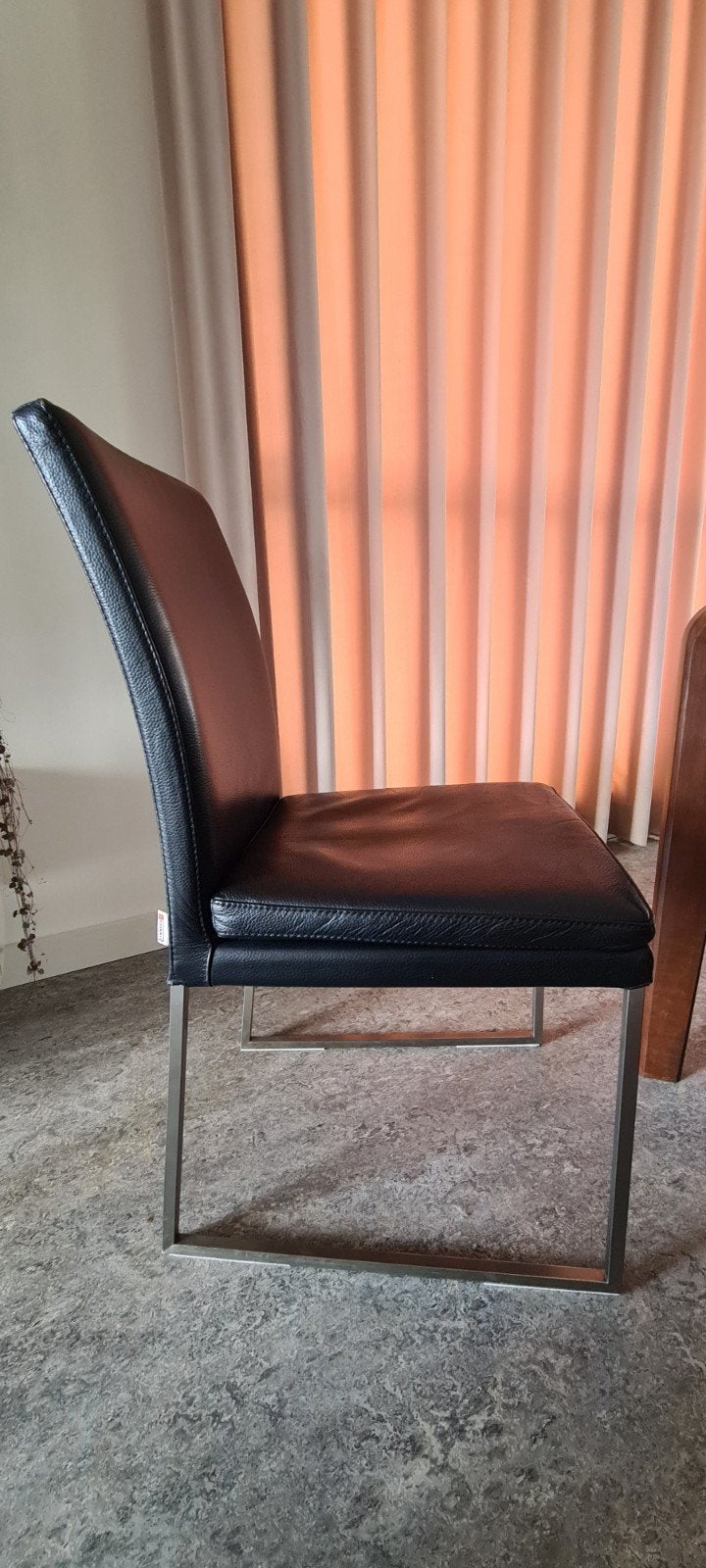 zwart leren eetkamerstoelen, Huis en Inrichting, Stoelen, Ophalen, Gebruikt, Zwart, Leer