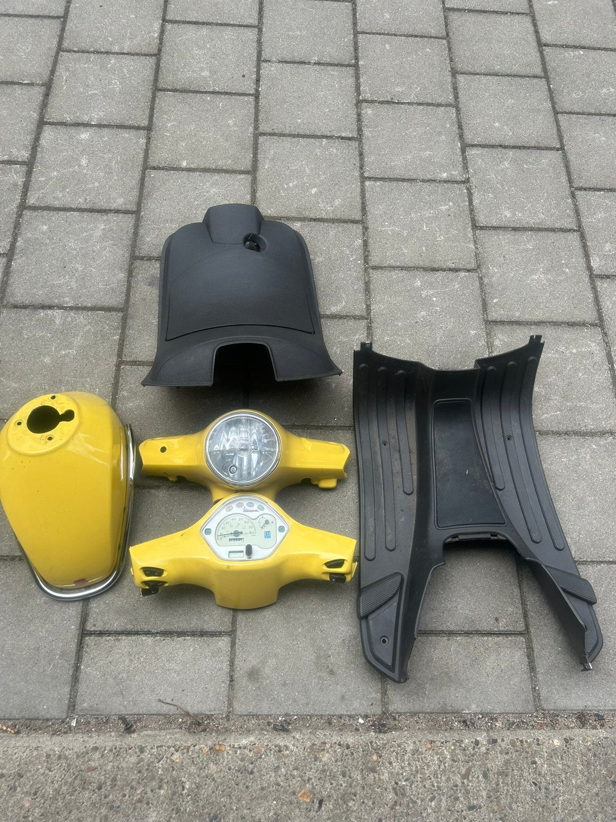 Vespa lx trayplank beenschild, Motoren, Ophalen of Verzenden