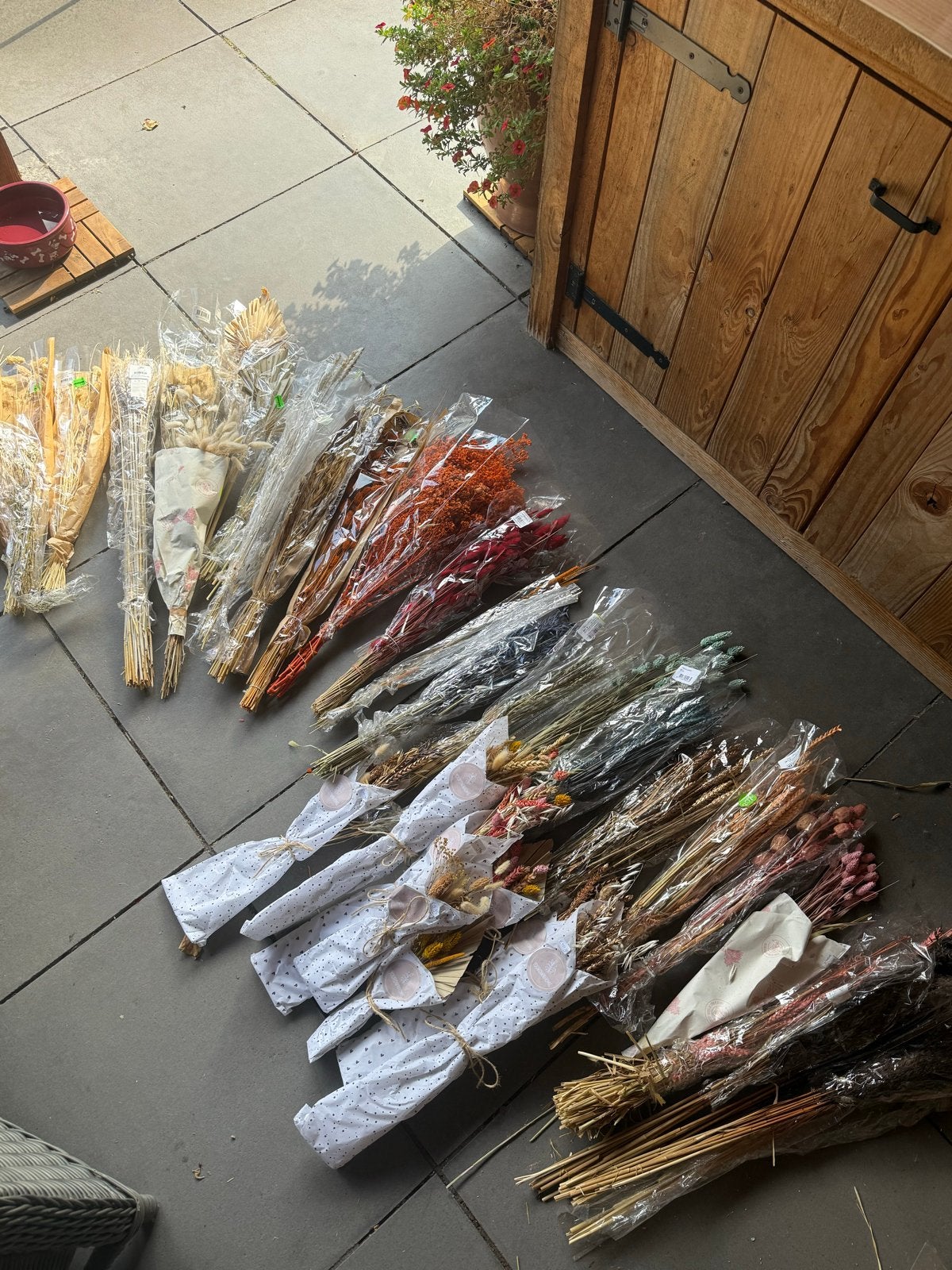 Grote partij droogbloemen - veel nog nieuw!, Huis en Inrichting, Woonaccessoires | Droogbloemen, Ophalen of Verzenden, Nieuw