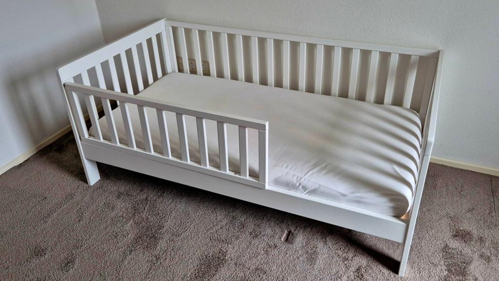 Petit Amélie peuterbed Plume, wit 140 x 70 cm., Kinderen en Baby's, Kinderkamer | Bedden, Gebruikt, 70 tot 85 cm, 160 tot 180 cm
