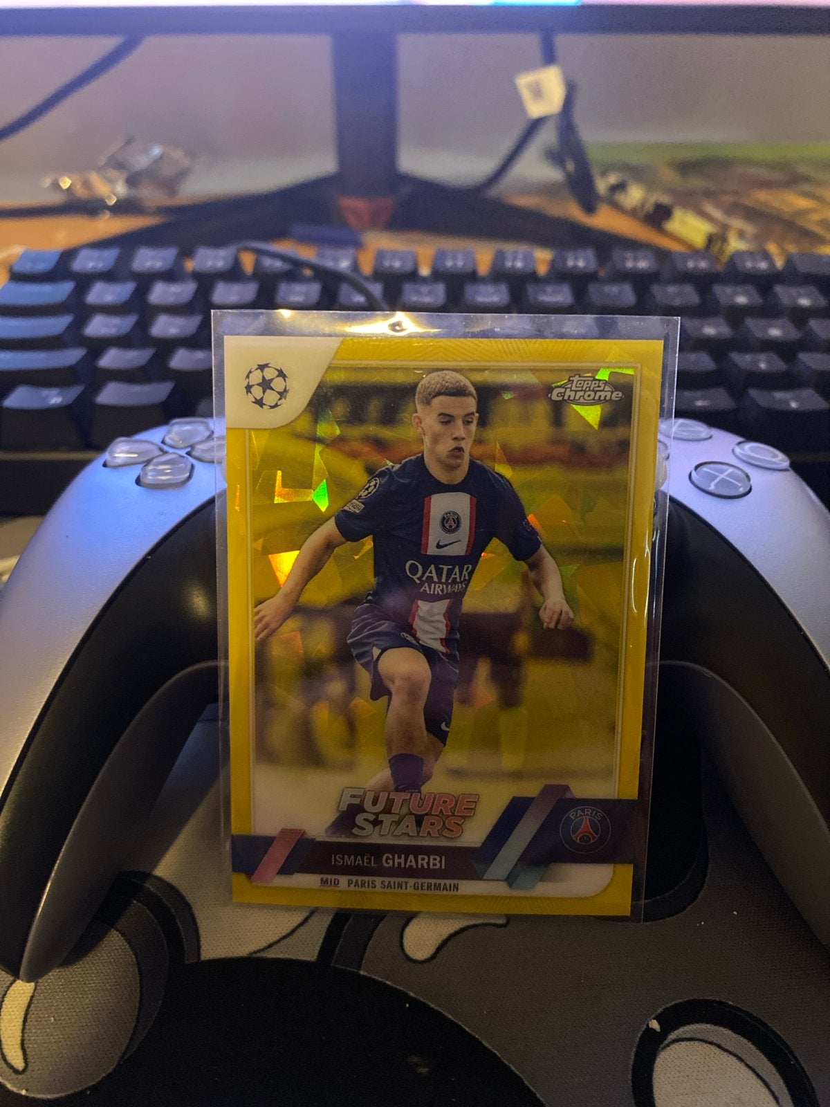 Ismaël Gharbi Future Stars Topps Chrome 2022/23 33/99, Ophalen of Verzenden, Zo goed als nieuw, Buitenlandse clubs, Spelerskaart