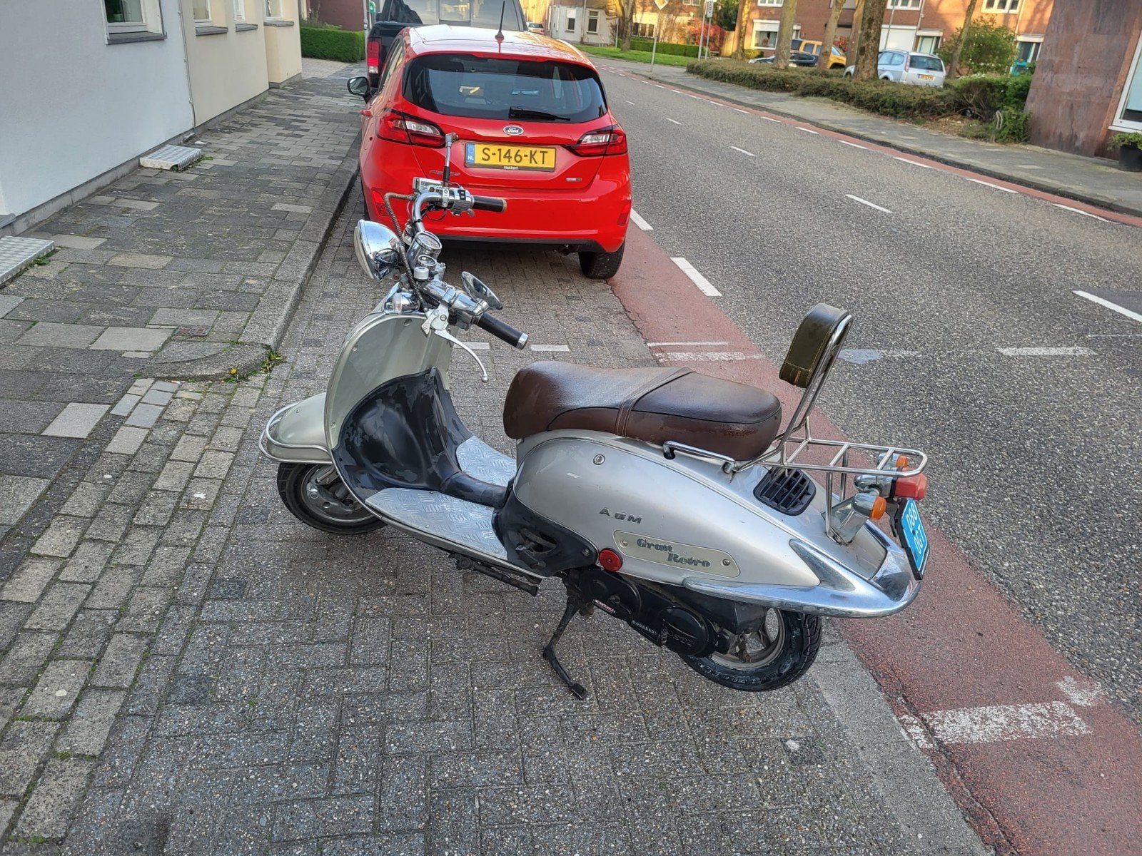 Yiying Retro Scooter - Zilverkleurig, Goede Staat, Ophalen of Verzenden, Gebruikt, Benzine, Overige merken