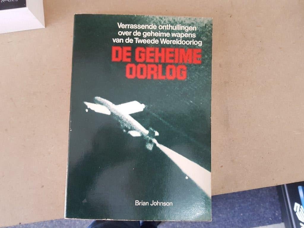 oorlog boek de geheime oorlog 1978, Ophalen of Verzenden, Tweede Wereldoorlog, Zo goed als nieuw, Algemeen
