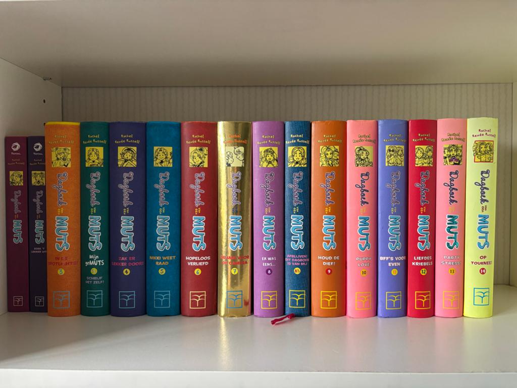 Dagboek van een Muts boekenreeks (16 delen), Ophalen, Zo goed als nieuw, Fictie