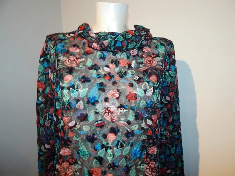 Essentiel Antwerp bonte bloemen top kol strik nek 40, Maat 38/40 (M), Zo goed als nieuw, Essentiel Antwerp, Lange mouw