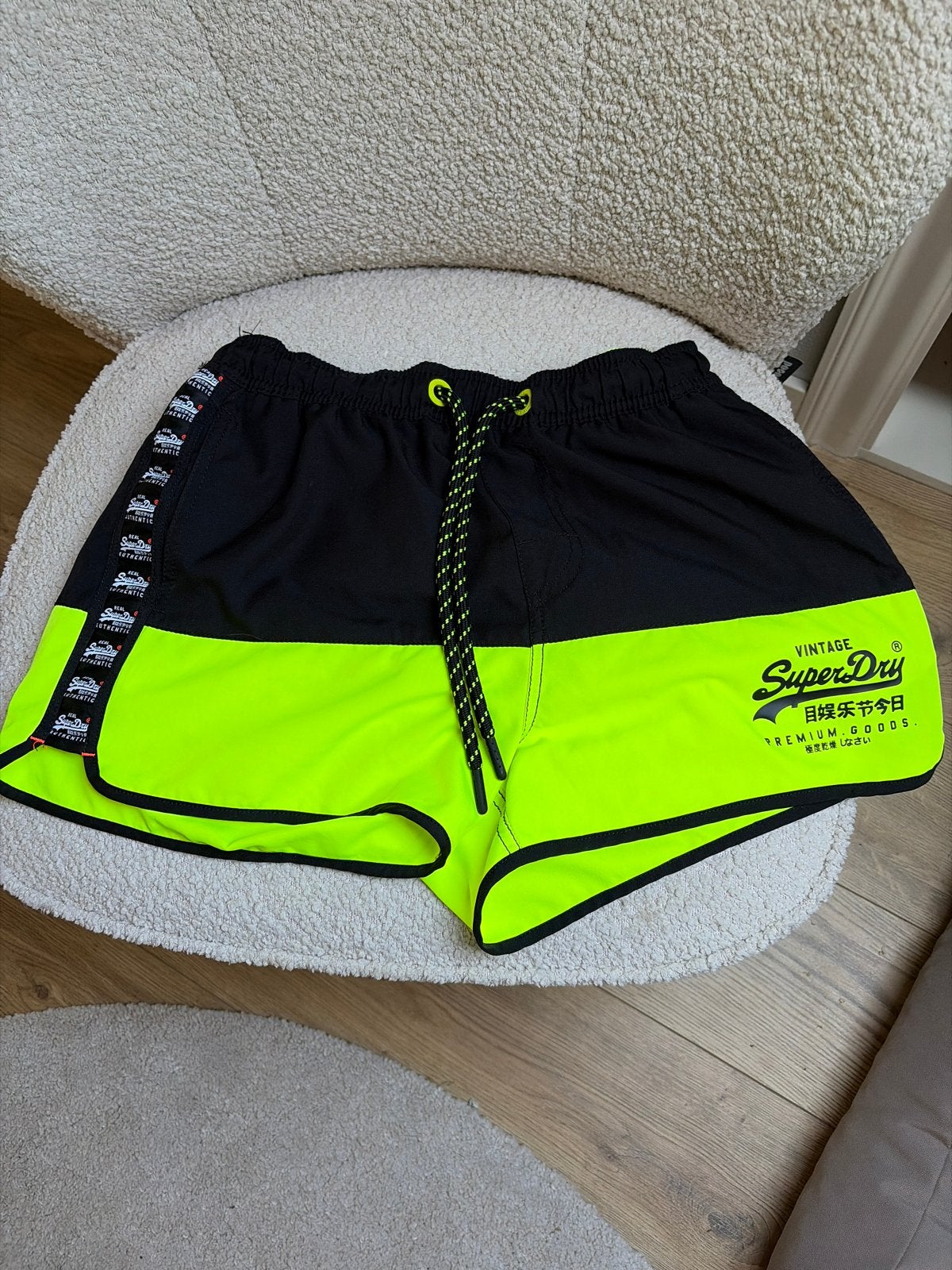 Halve Dries Roelvink zwembroek |Superdry zwemshort, Ophalen of Verzenden, Maat 48/50 (M), Meerkleurig, Zwemshort