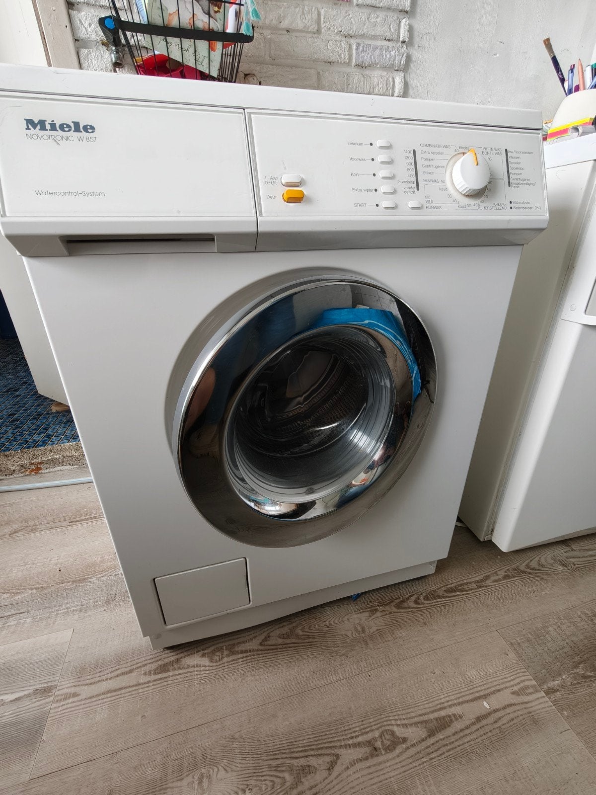 Miele Novotronic W857 Wasmachine - Functioneert goed, 4 tot 6 kg, Ophalen, Gebruikt, 85 tot 90 cm