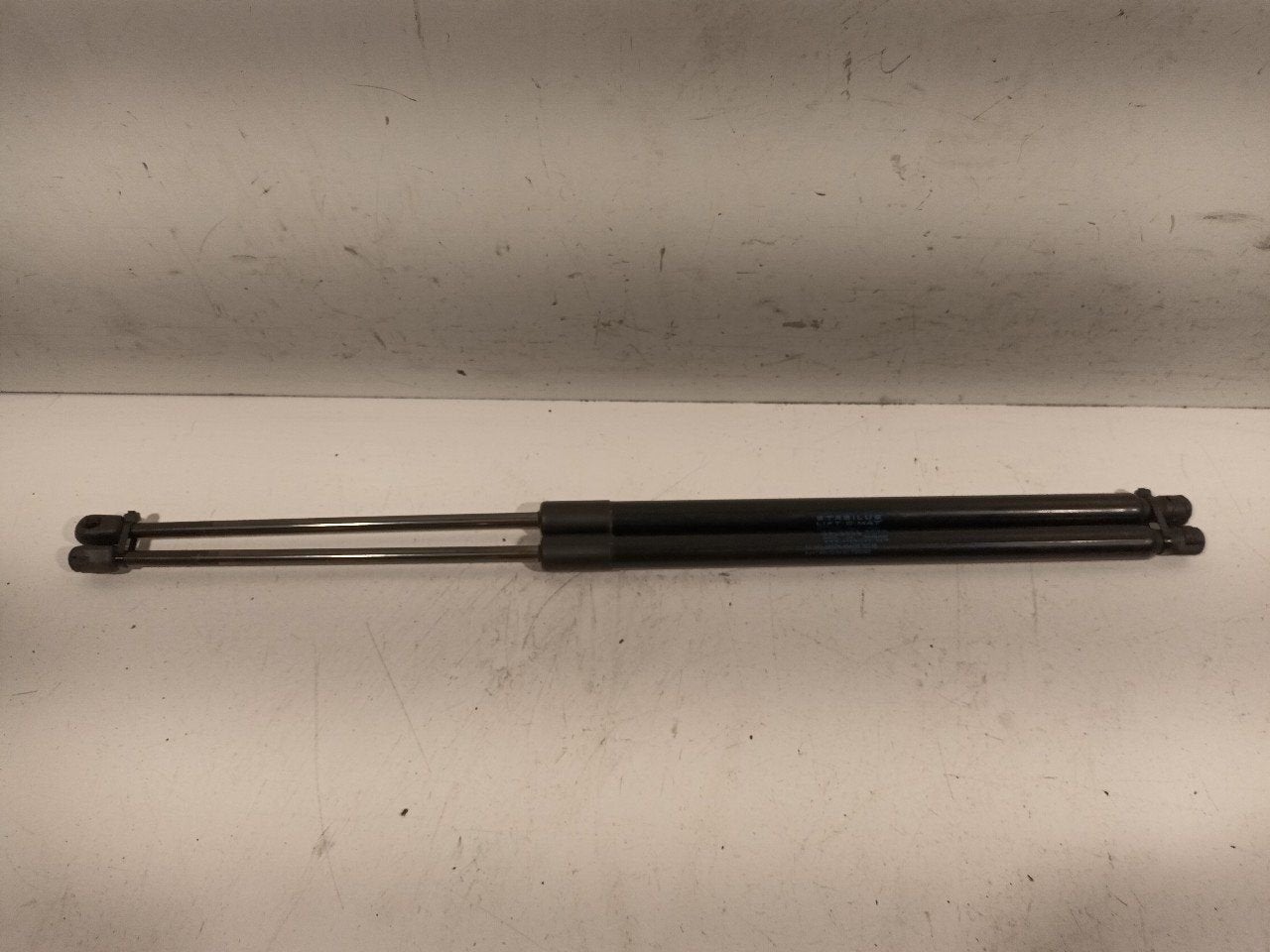 Gasdrukveerset achter Mercedes-Benz Vito, Onderdelen@venauto.nl, Van der Ven Autorecycling B.V., Gebruikt, Ettenseweg 76, 4706 PB Roosendaal, The Netherlands