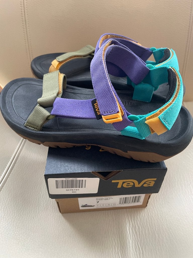 Teva Sandalen xlt2 - Bright Retro Multi z.g.a.n. maat 38, Overige kleuren, Zo goed als nieuw, Teva, Sandalen of Muiltjes