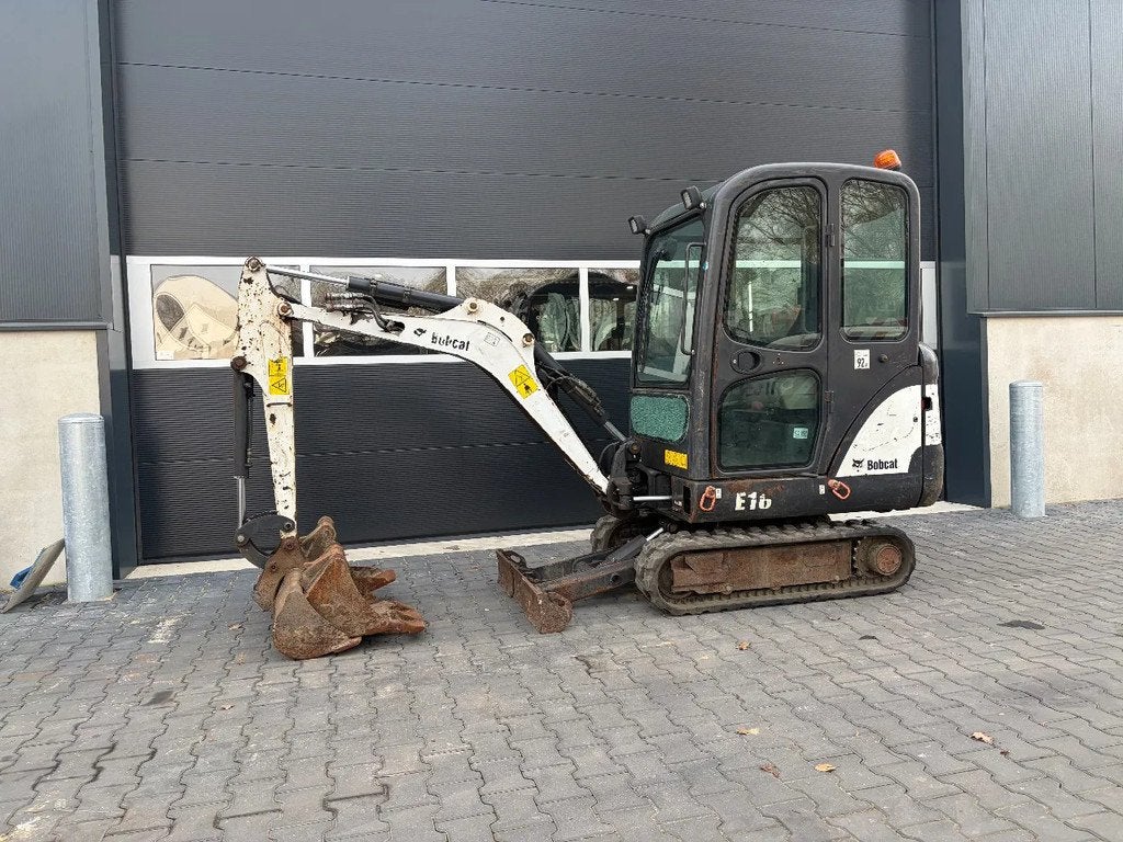 Bobcat E16 minigraver/graafmachine (bj 2013), Zakelijke goederen, Machines en Bouw | Kranen en Graafmachines, Graafmachine