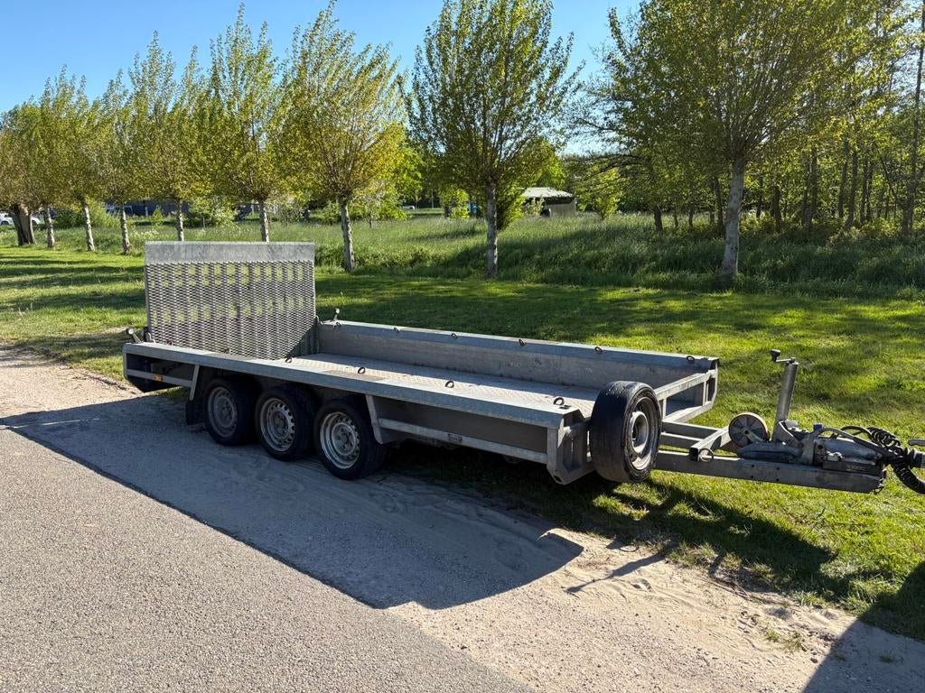 HENRA 3-ASSER MACHINETRANSPORTER 3500 KG., Ophalen, Gebruikt