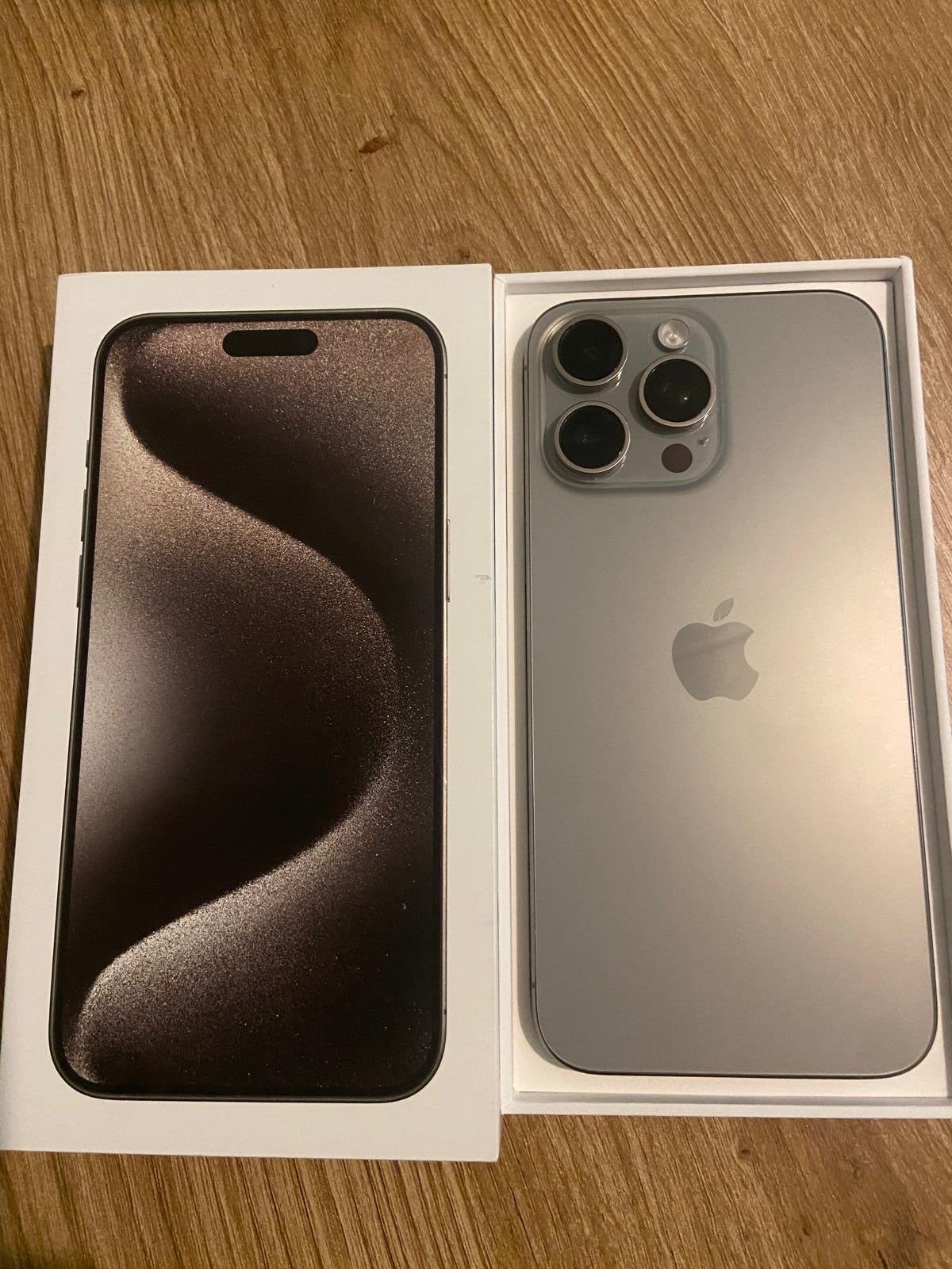 Apple iPhone 15 Pro Max - Nieuwstaat, IPhone 15 Pro Max, Zo goed als nieuw, Zonder simlock, Grijs
