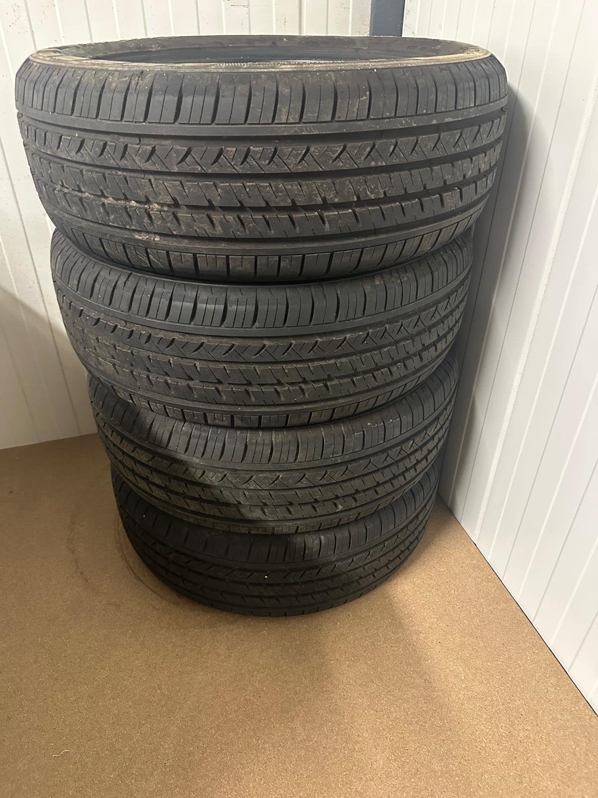 ZGAN Set van 4 Atlas zomerbanden 225/55R18 extra load, Auto-onderdelen, Banden en Velgen, Ophalen, 18 inch, Gebruikt, Band(en)