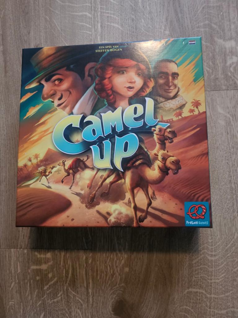 Camel Up Bordspel - Zo goed als nieuw, Vijf spelers of meer, Ophalen, Zo goed als nieuw, Pretzel Games
