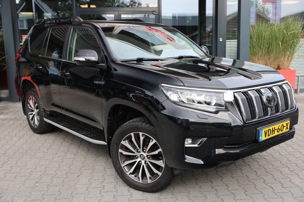 Toyota LANDCRUISER 150 2.8 D-4D 5DRS  EXECUTIVE  A/T VAN, Automaat, Navigatiesysteem, Bedrijf, Diesel