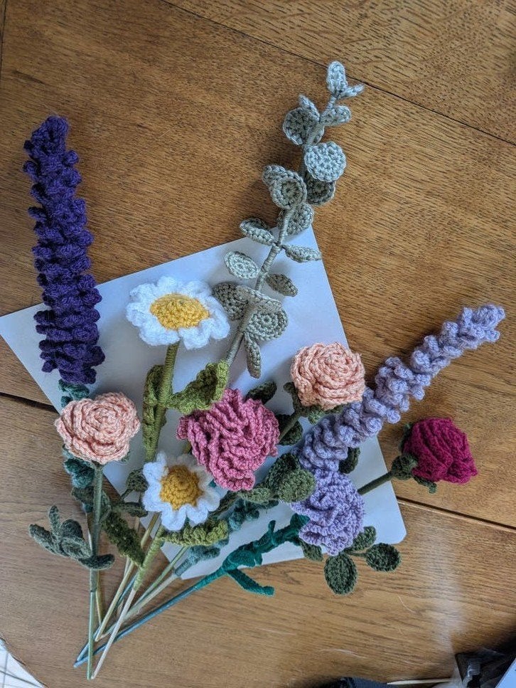 Roos, anjer lavendel gehaakt, Ophalen of Verzenden, Nieuw