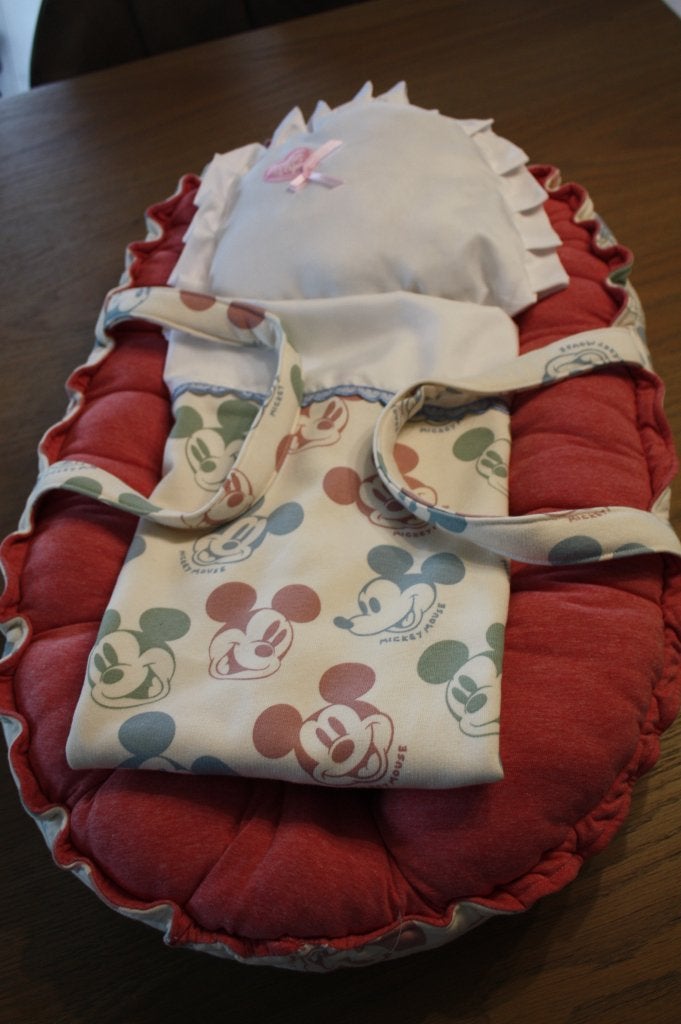 poppen kleertjes nestje, Kinderen en Baby's, Speelgoed | Poppen, Ophalen of Verzenden, Nieuw, Babypop