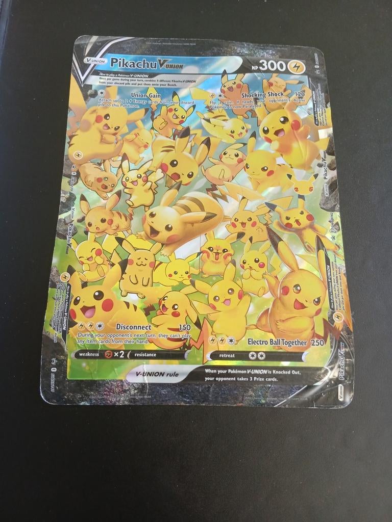 Pikachu V-union-Pokemon met 4 sleeves, Ophalen, Gebruikt, Losse kaart