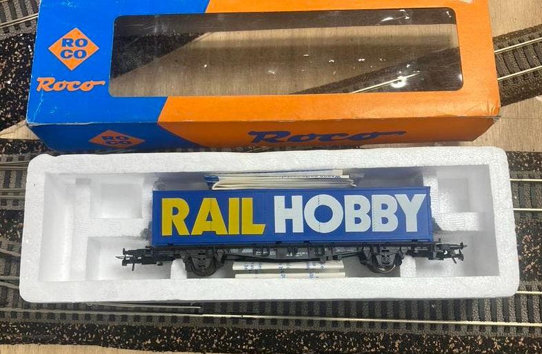 Roco 4318 containerwagon Railhobby H0, Gebruikt, Gelijkstroom, Wagon, Ophalen of Verzenden