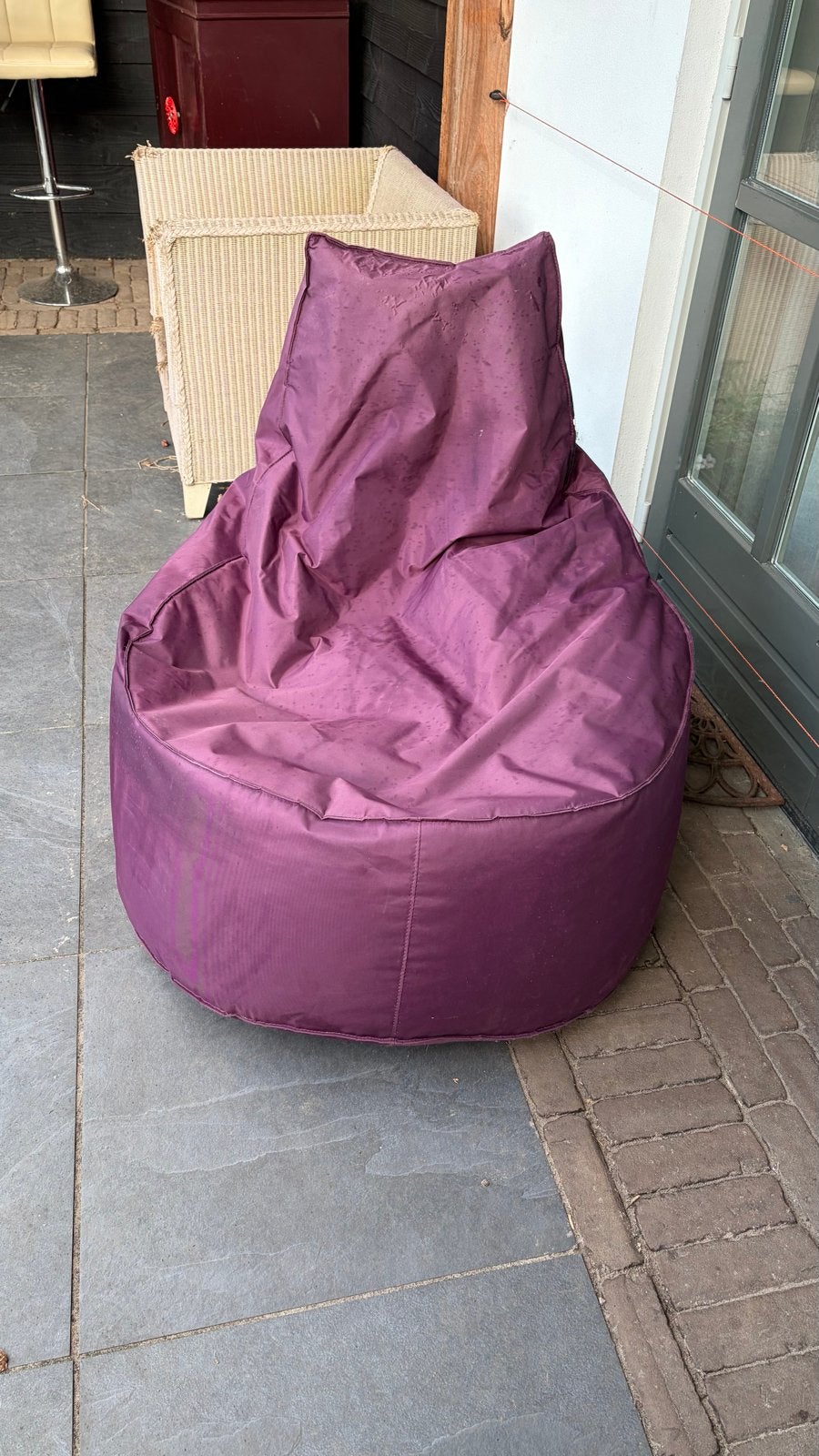 Comfortabele paarse zitzak, Huis en Inrichting, Ophalen, Gebruikt, Paars, Zitzak
