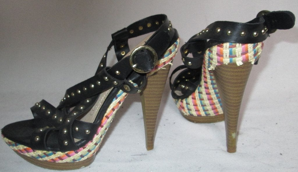 Hoge hakken met studs maat 36, Kleding | Dames, Schoenen, Zwart, Zo goed als nieuw, Sandalen of Muiltjes, Ophalen of Verzenden