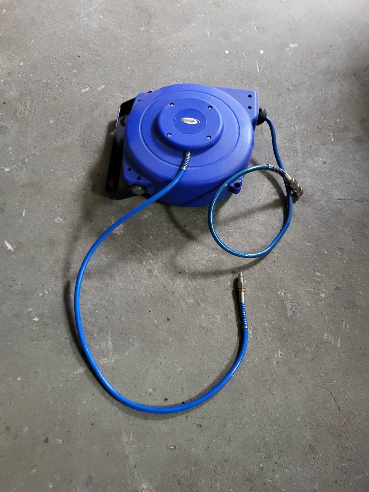 Luchthaspel automaat. 15 mtr slang., 100 liter of meer, Ophalen, Zo goed als nieuw, Minder dan 200 liter/min