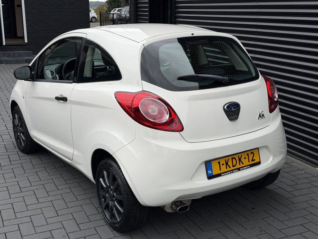 Ford Ka 1.2 Limited s/s 2012| WIT| LM VELGEN| NIEUWE APK, Voorwielaandrijving, Euro 5, Stof, Gebruikt