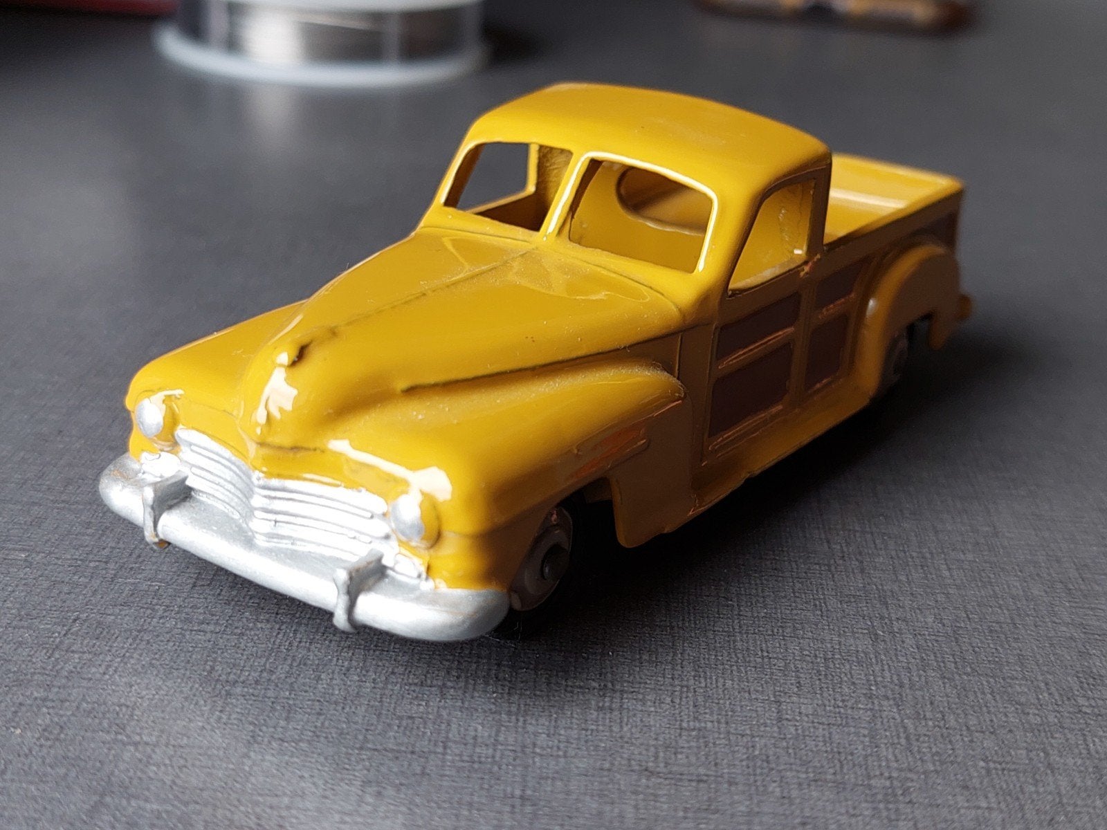 DINKY TOYS ESTATE CAR PICKUP ZELFBOUW, Ophalen of Verzenden, Auto, Dinky Toys