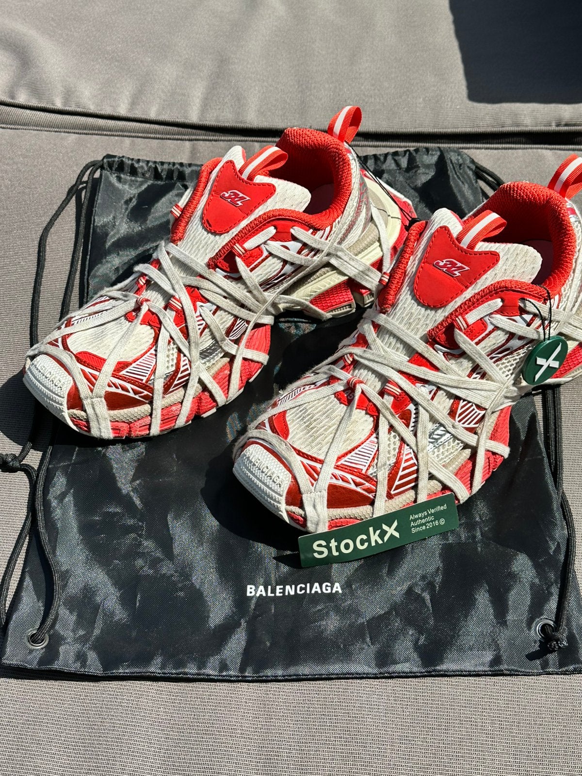 Balenciaga 3XL Extreme lace Rood met StockX en Vinted tag., Kleding | Heren, Schoenen, Verzenden, Zo goed als nieuw, Overige kleuren