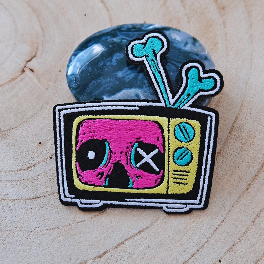 Strijk embleem applicatie Patch TV beeld buis, Hobby en Vrije tijd, Kledingapplicaties en Hotfix, D, Nieuw, Ophalen of Verzenden