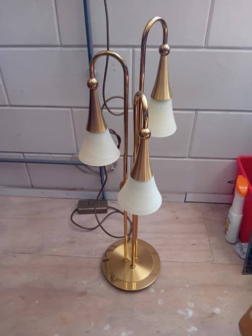 Goud kleurige wandlamp 2 glazen kappen - tafel lamp dimbaar, Huis en Inrichting, Dimbaar, Overige typen, Glas, Ophalen of Verzenden