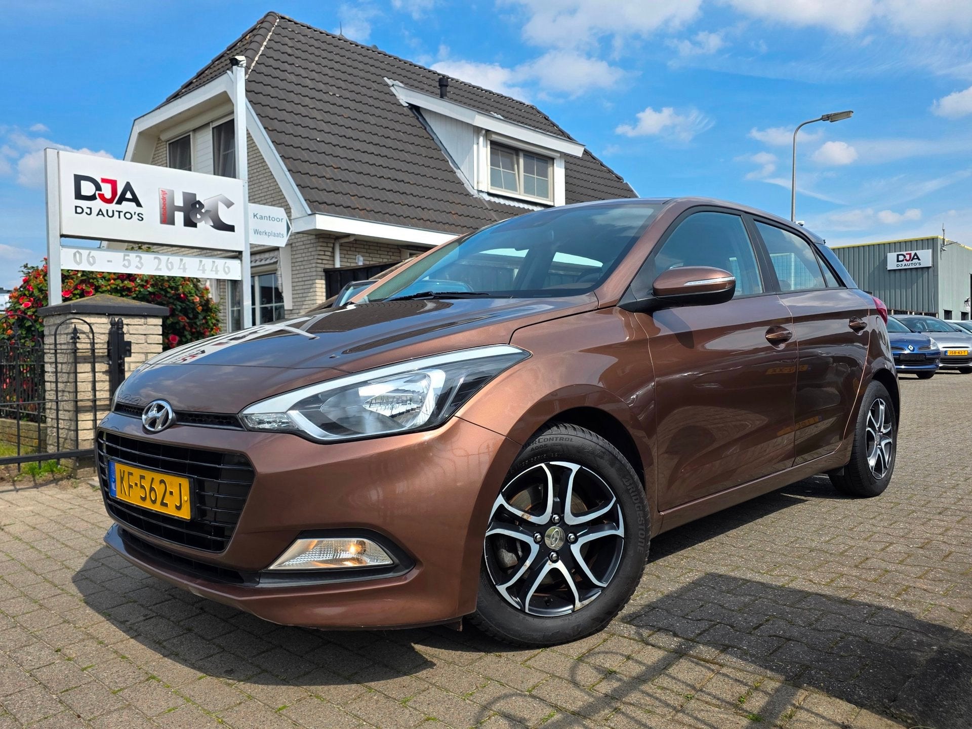 Hyundai I20 1.0 T-GDI i-Drive Cool Garantie Mogelijk!, Auto's, Hyundai, Voorwielaandrijving, 450 kg, Euro 6, Bruin