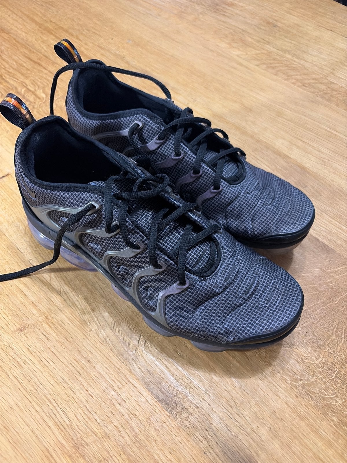 Nike Air Vapormax Plus Eggplant - Maat 44, Ophalen of Verzenden, Gedragen, Overige kleuren, Sneakers of Gympen